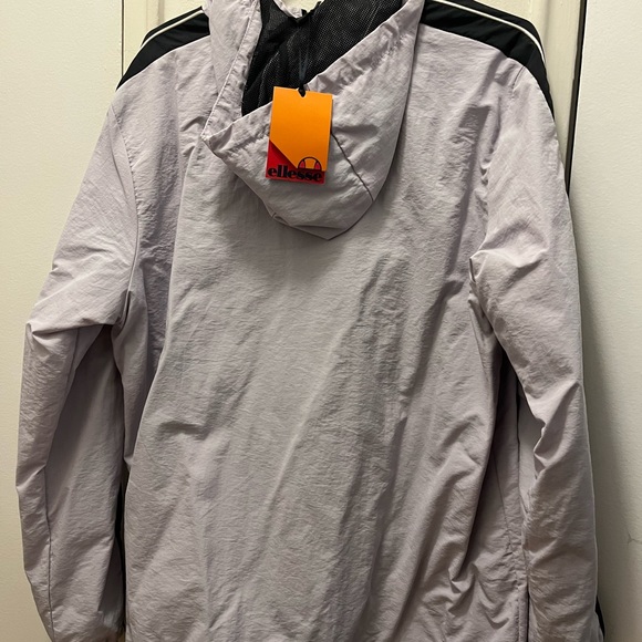 Ellesse women’s jacket - Picture 6 of 8